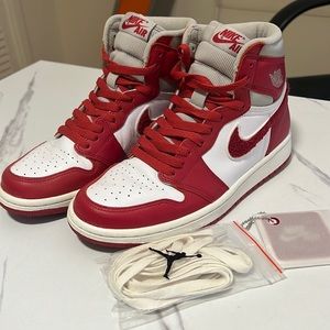 Air Jordan 1 Retro High OG Red